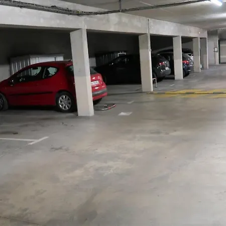 Centre Avec Piscine Et Parking Prive Apartamento Hyères